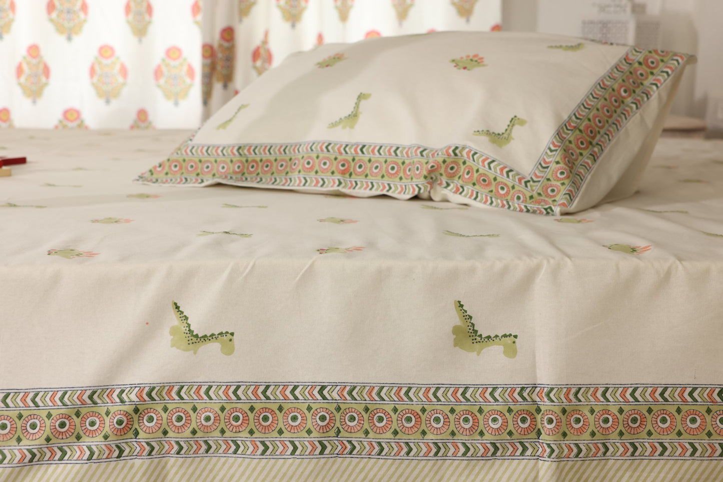 Chotu-Saurus Bedsheet