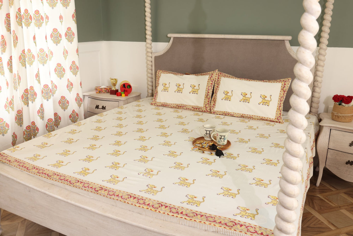 Wild Roar Bedsheet