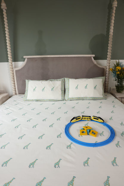 Blue Giraffe Bedsheet