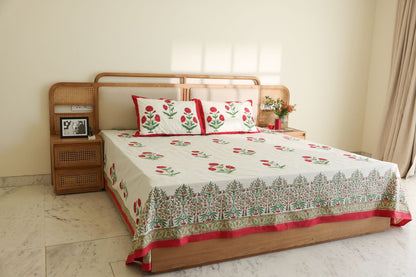The Poppy Paradise Bedsheet