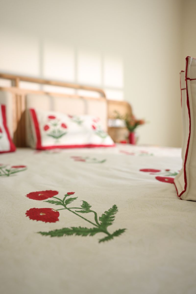 The Poppy Paradise Bedsheet