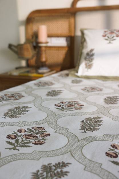 The Olive Heaven Bedsheet