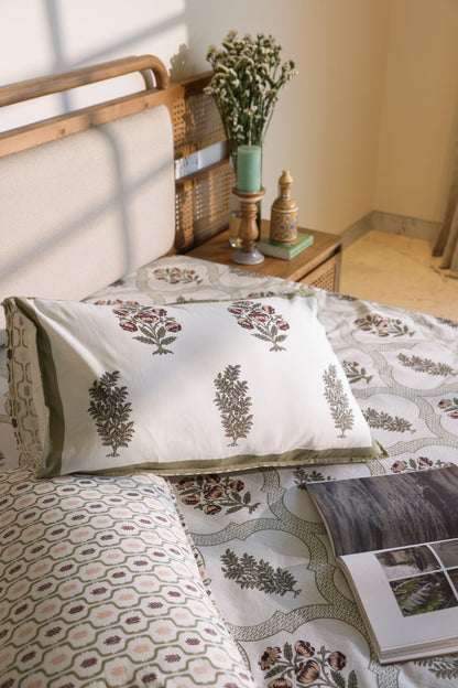 The Olive Heaven Bedsheet