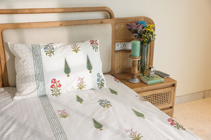 The Floral Bloom Bedsheet