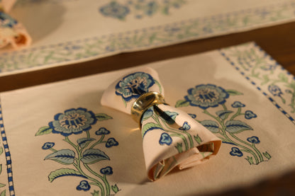 Table Linen with Napkins- The Azure Blooms