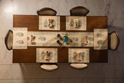 Table Linen with Napkins- The Azure Blooms