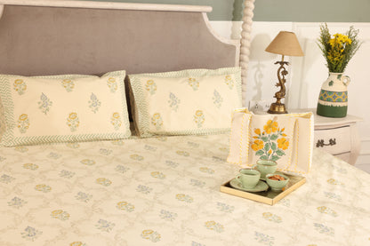 The Petal Fantasy Bedsheet