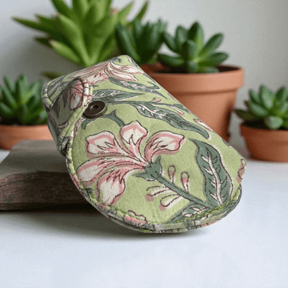 Sunglass case- Light Green
